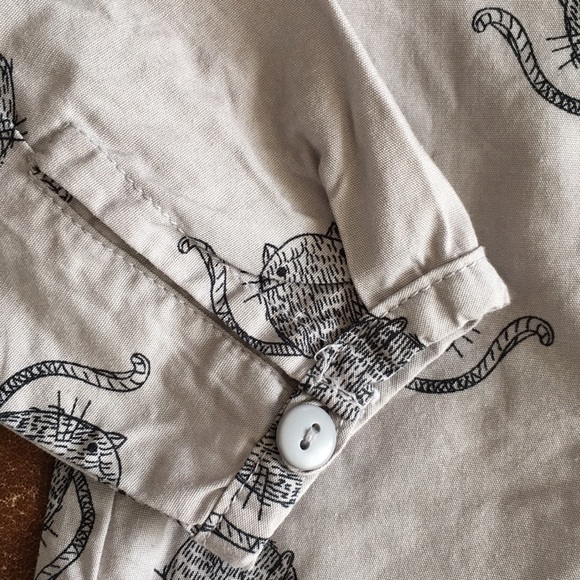 Cat Long Sleeve - Picture 5 of 6